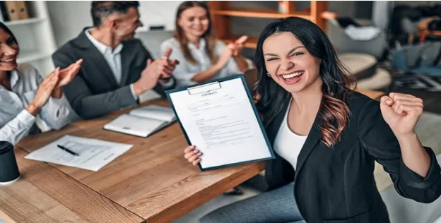 Living Independently - The Secret to Building an Independent and Confident Life